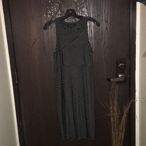 Athleta Dresses - LN ATHLETA Black & White Striped Dress Size M Athleta Dresses - LN ATHLETA Black & White Striped Dress Size M